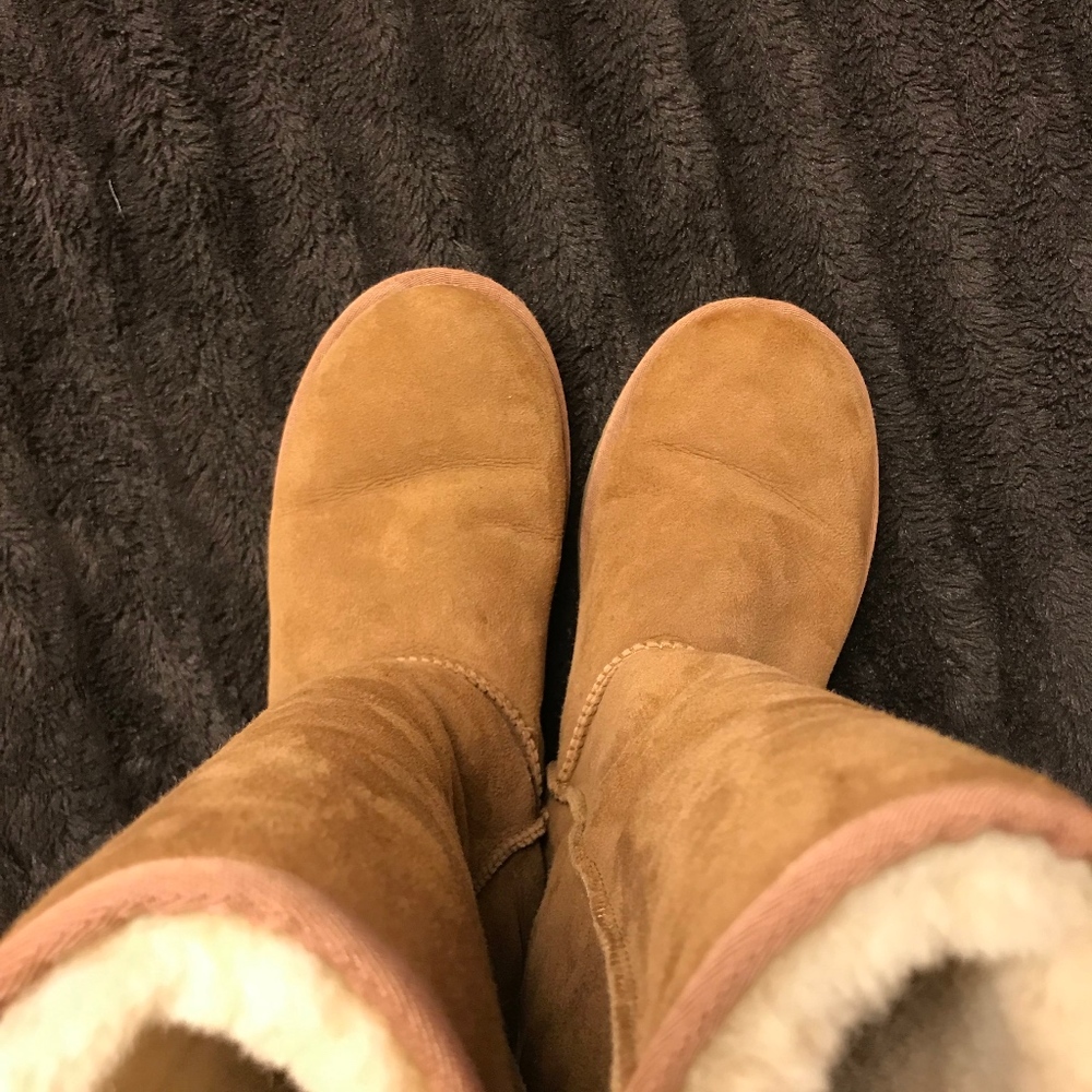 UGG Classic Tall Boots ⭐️ Size 8